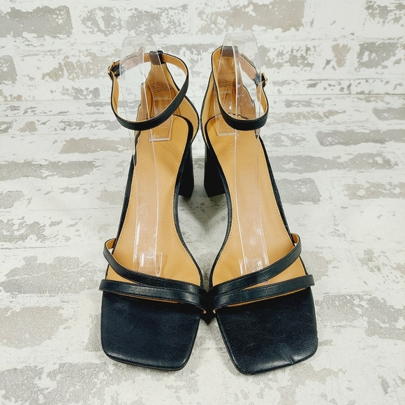 New Nordstrom Rack Kellie Black Faux Leather Ankle Strap Heels V502 - Picture 3 of 13